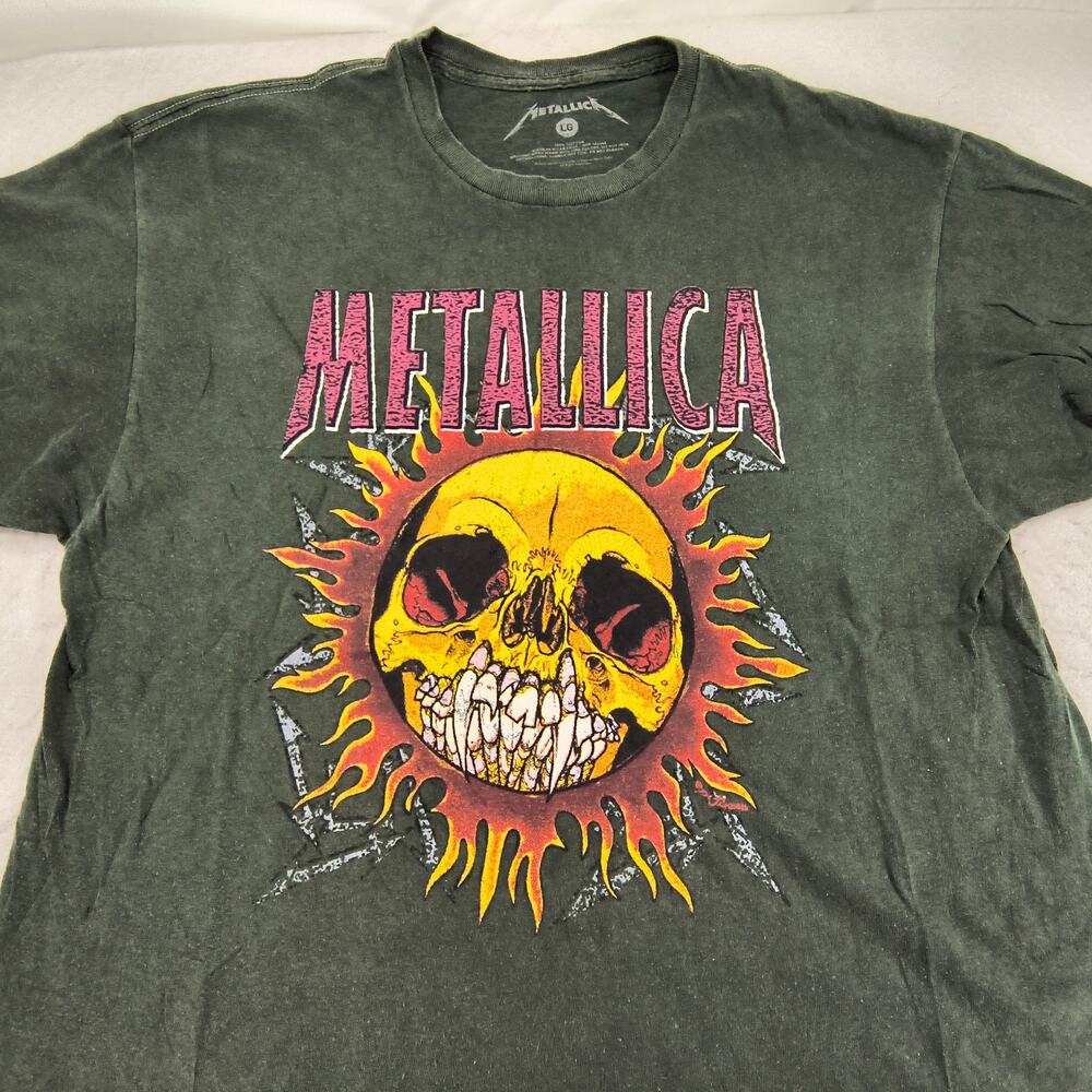 Metallica Band Graphic Crew Neck Short Sleeve T Shirt Mens Size Large L Green